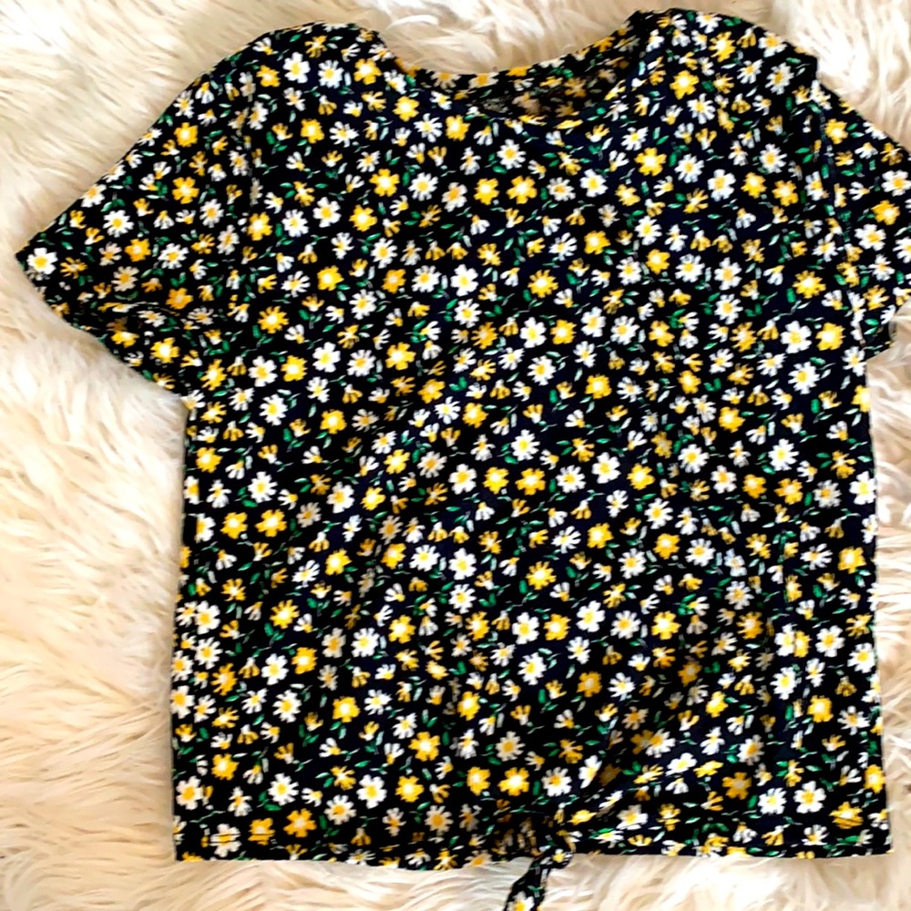 Forever 21 T-shirt